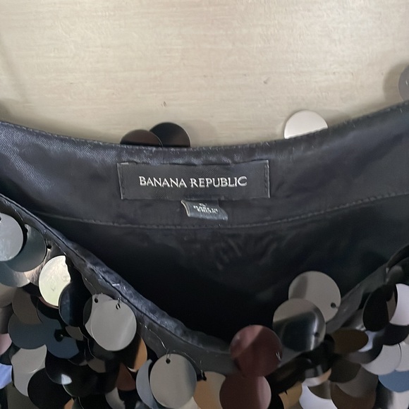 Sequined camisole tank from Banana Republic. Brand new, never worn. - Picture 2 of 2